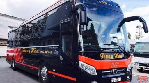 Trang Hòa Bus Front Image