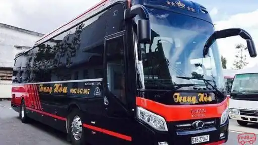 Trang Hòa Bus Front Image