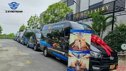 X.E Việt Nam Bus-Side Image