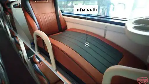 Cát Thiên Hải Bus Front Image