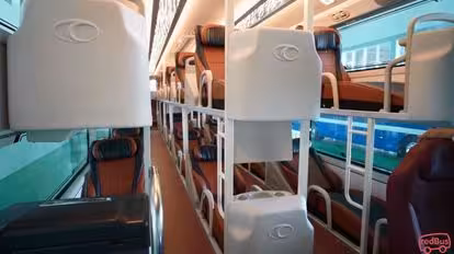 Cát Thiên Hải Bus-Front Image