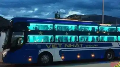Việt Nhật Bus-Front Image