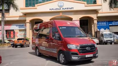 Phúc Xuyên Bus-Front Image