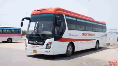 Info Bus Bus-Front Image