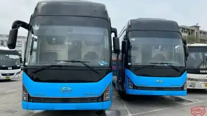 Quang Nghị Bus-Front Image