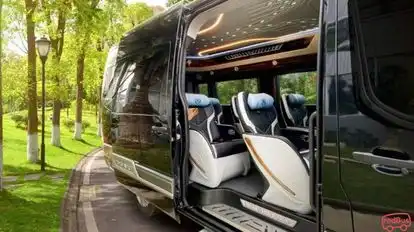 Saco Travel Bus-Side Image