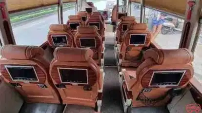 Daily Limousine Bus-Seats Image