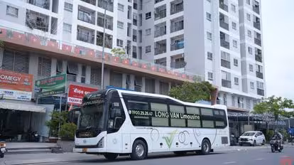 Long Vân Limousine Bus-Side Image