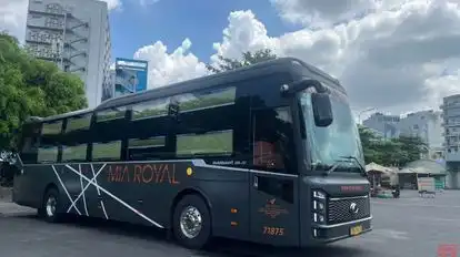 Long Vân Limousine Bus-Front Image