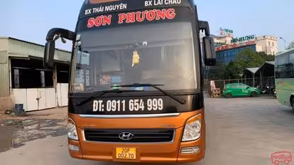 Sơn Phương Bus-Front Image