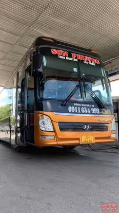 Sơn Phương Bus-Front Image