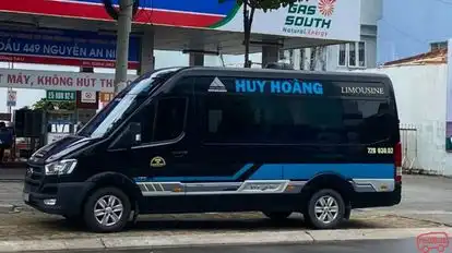 Huy Hoang Limousine Bus-Front Image