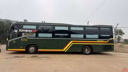 Bình Hoài Bus-Side Image