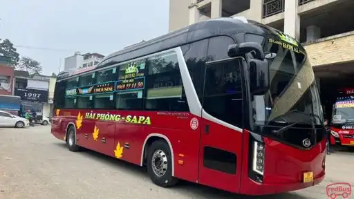 Kết Đoàn Bus Front Image