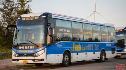 Hạnh Cafe Bus-Front Image