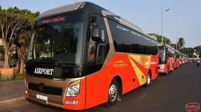 Tòan Thắng Bus-Front Image