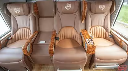 Toàn Thắng Bus-Seats Image