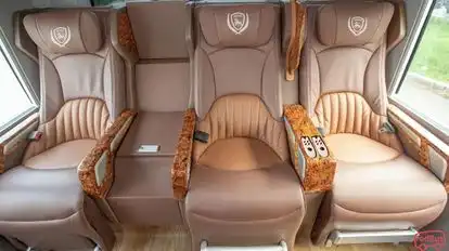 Toàn Thắng Bus-Seats Image