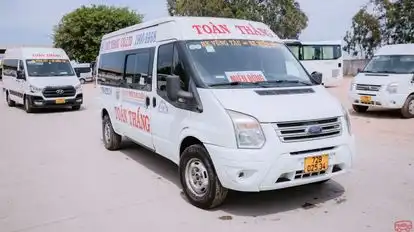 Toàn Thắng Bus-Side Image