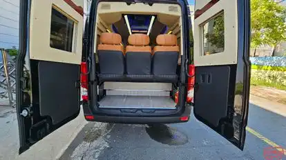 Sapa King Limousine Bus-Amenities Image