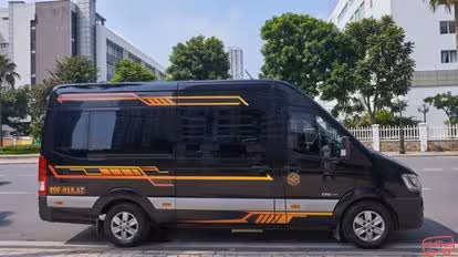 Sapa King Limousine Bus-Side Image