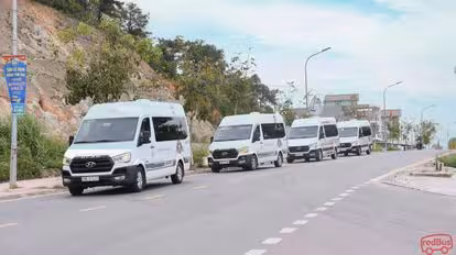 Xuân Trường Limousine Bus-Side Image