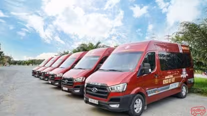 Hà Vy Limousine Bus-Side Image