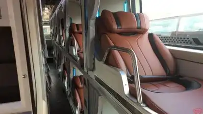 Phương Trang Bus-Front Image