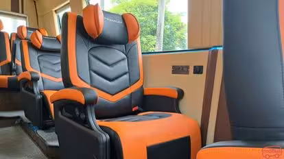 Cúc Tùng Bus-Seats Image
