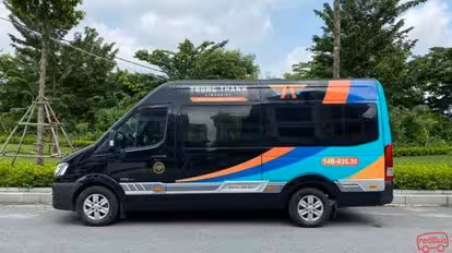 Trung Thành Limousine Bus-Side Image