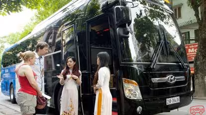 Sapa Express Bus-Side Image