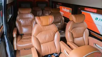 Hà Lan Bus-Seats Image