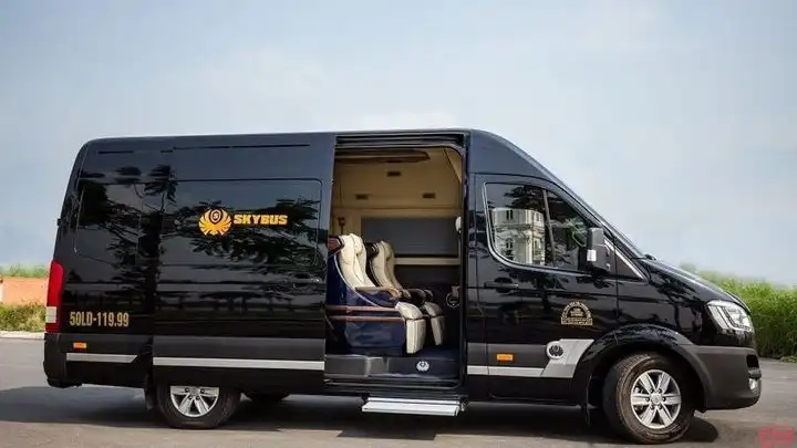 Thế Anh Bus Bus Front Image
