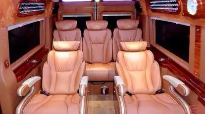 Huy Võ Limousine Bus-Seats Image