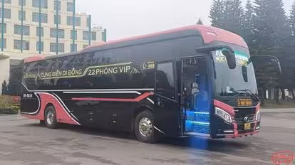 Xuân Tráng Limousine Bus-Front Image