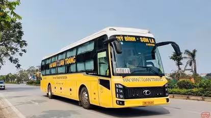 Xuân Tráng Limousine Bus-Front Image