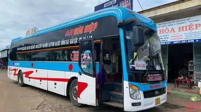 An Hòa Hiệp Bus-Side Image