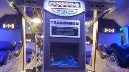 Quang Tuyến Bus-Amenities Image