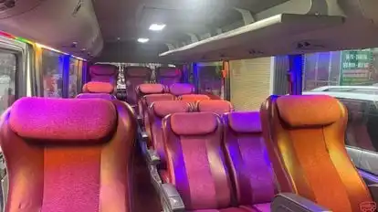 Quang Tuyến Bus-Amenities Image