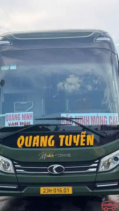 Quang Tuyến Bus Front Image