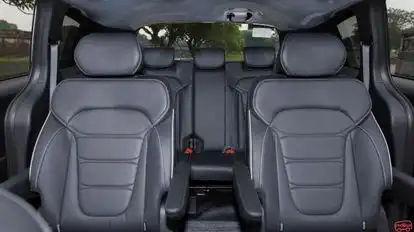 Caro Luxury Bus-Seats Image