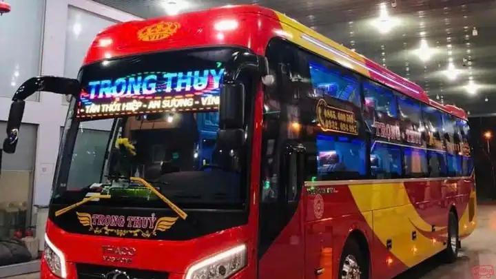 Trọng Thủy Bus Front Image