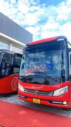 Quang Dũng VIP Limousine Bus-Front Image
