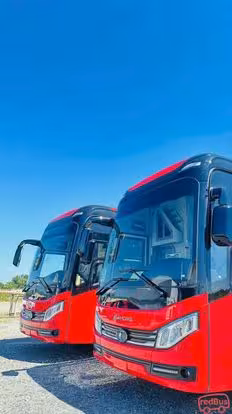 Quang Dũng VIP Limousine Bus-Side Image