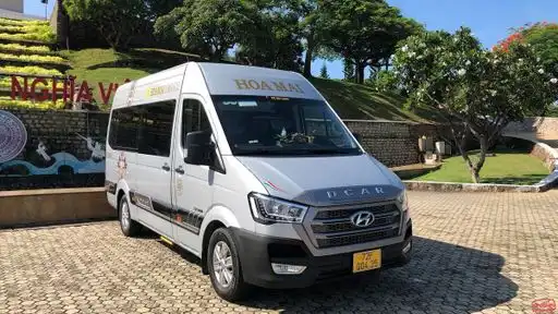 Hoa Mai Bus Front Image