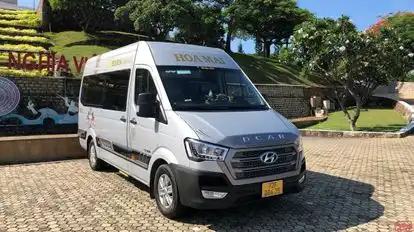 Hoa Mai Bus-Front Image