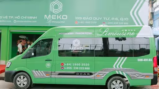 MEKO Limousine Bus Front Image