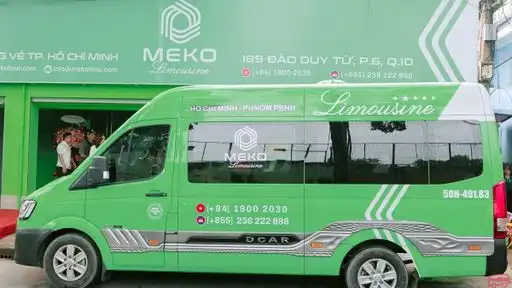 MEKO Limousine Bus Front Image