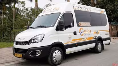 Cát Bà Luxury Trans Bus-Front Image