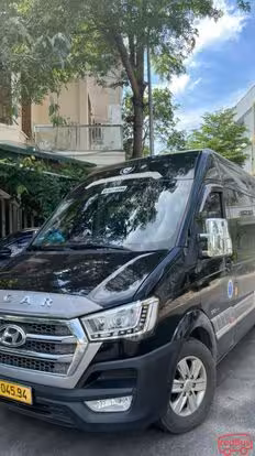 iHome Bus-Front Image